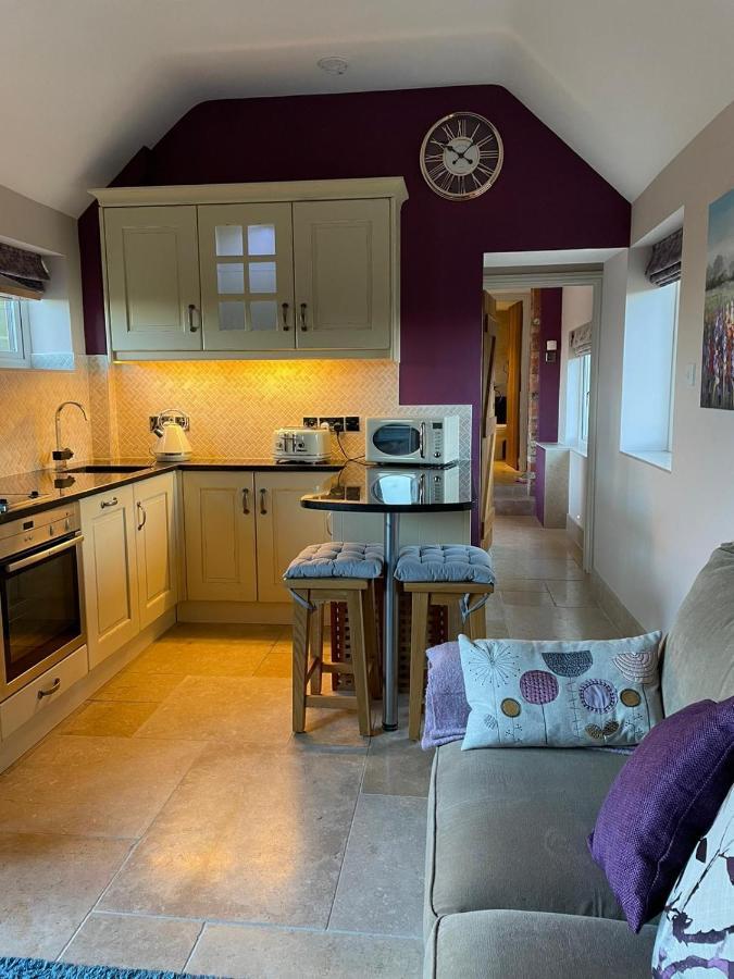 Wisteria Cottage - Hillside Holiday Cottages, Cotswolds Warmington Exterior foto